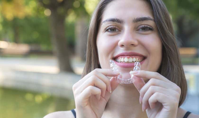 The Benefits of Invisalign Treatment for Dallas Residents: A Comprehensive Guide