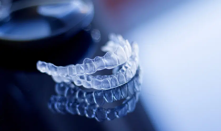 Invisalign Lifestyle: Eating and Drinking Tips for a Seamless Journey in Dallas